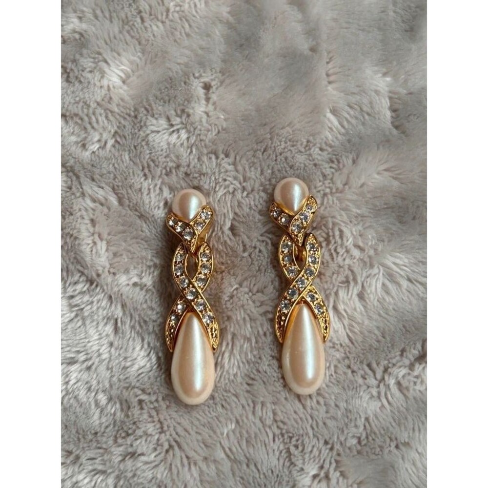 Vintage Signed Monet Teardrop Faux Pearl Clip-On Earrings
